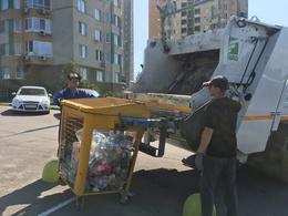 Глеб Никитин поручил оборудовать в районах контейнеры для раздельного сбора мусора