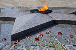 Свыше 1 000 памятников героям Великой Отечественной Войны отремонтируют к 75-летию Победы