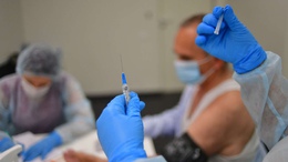 Обязательную вакцинацию от коронавируса для людей старше 60 лет вводят в Нижегородской области