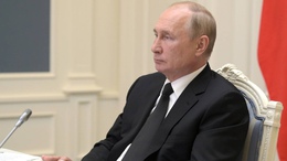 Путин поручил начать спецоперацию в Донбассе
